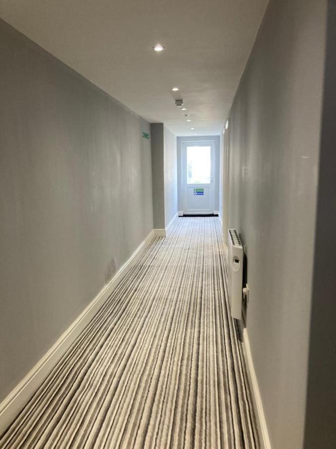 لندن 112 Gleneagle Road Rooms المظهر الخارجي الصورة